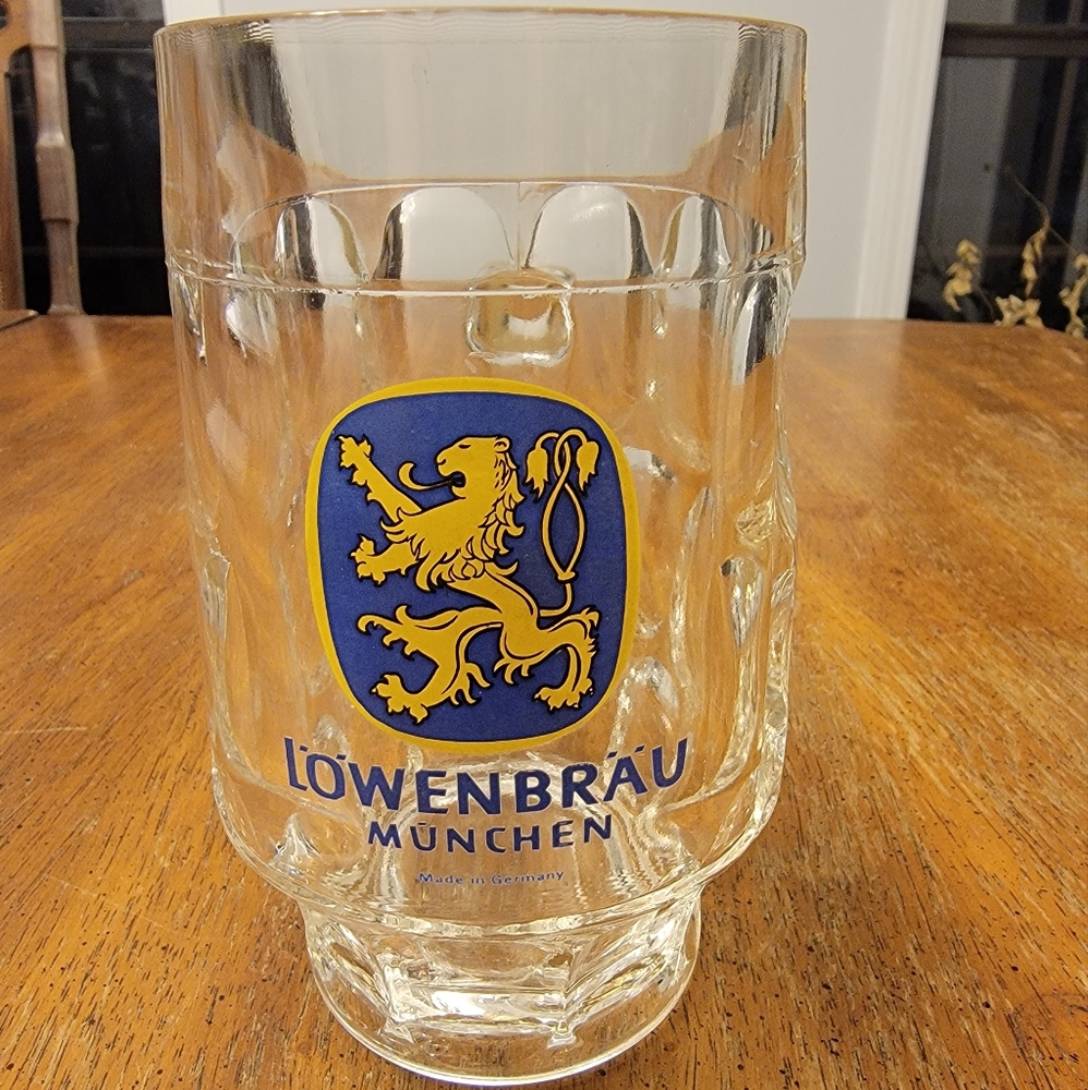 Vintage German Lowenbrau Beer Mug 1/2 Liter Lion Logo Munich Collectable